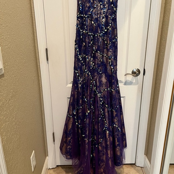 Size 4 Blue & Gold Nina Canacci Strapless Gown - Picture 3 of 3